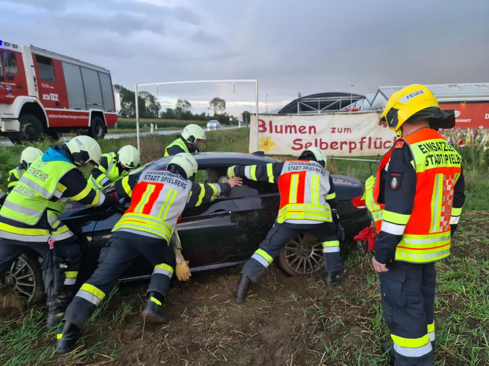 Fahrzeugbergung1.jpg